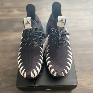 Ultra boost neighborhood